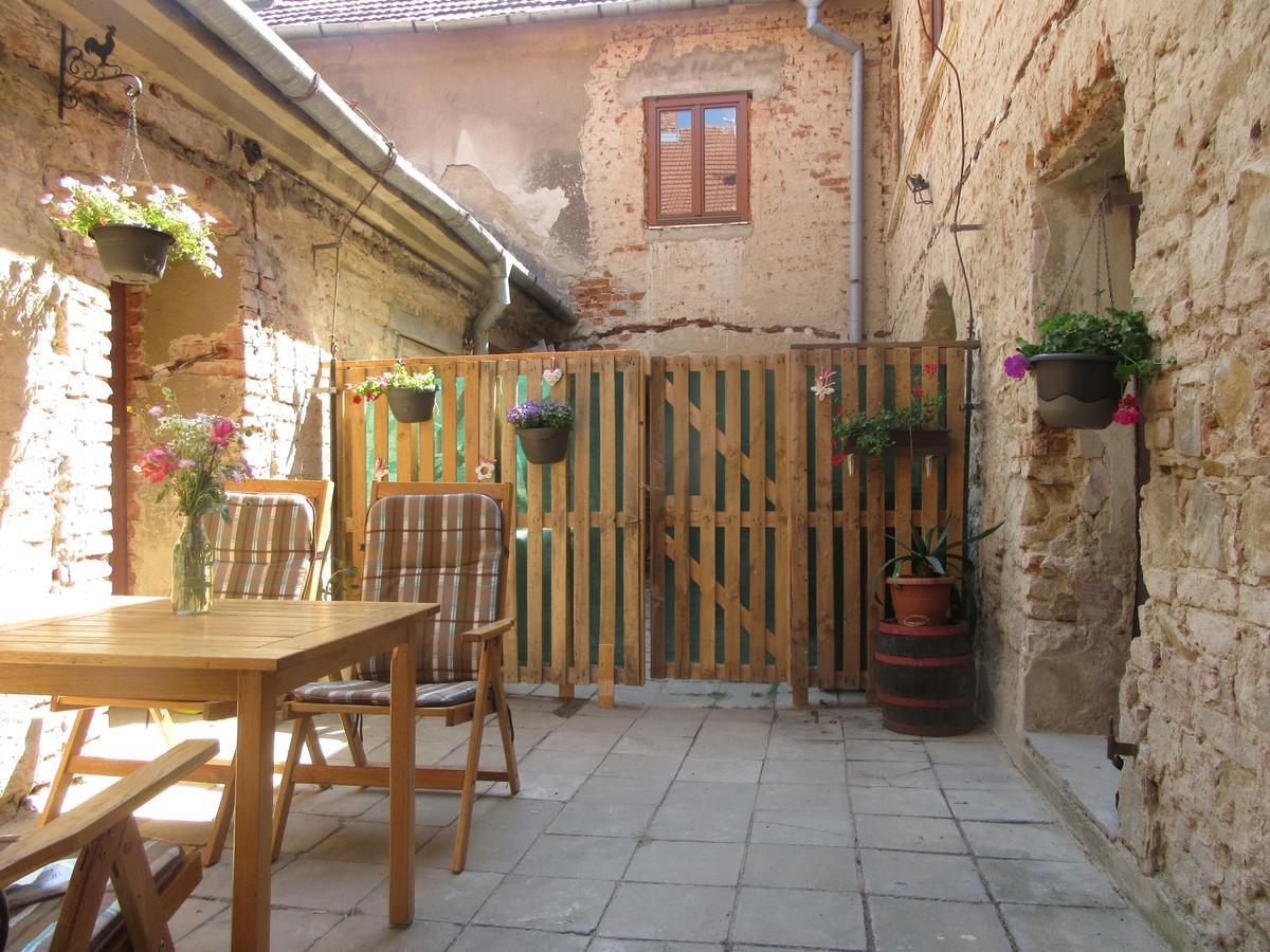 Apartman U Kostela Veselí nad Moravou 外观 照片